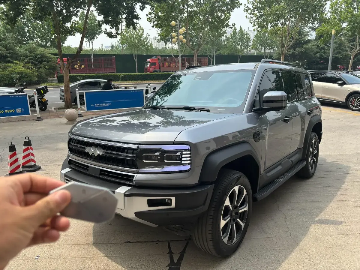 2023 FangChengBao Bao 5 1.5T 194HP L4 E-CVT PHEV 31.8KWH