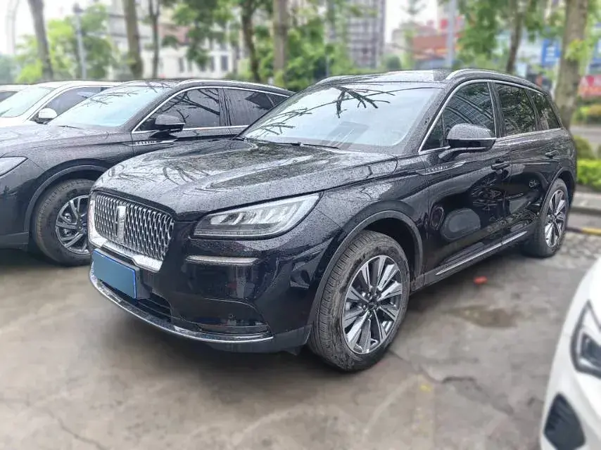 2022 Lincoln Corsair 2.0T 245HP L4 8AT