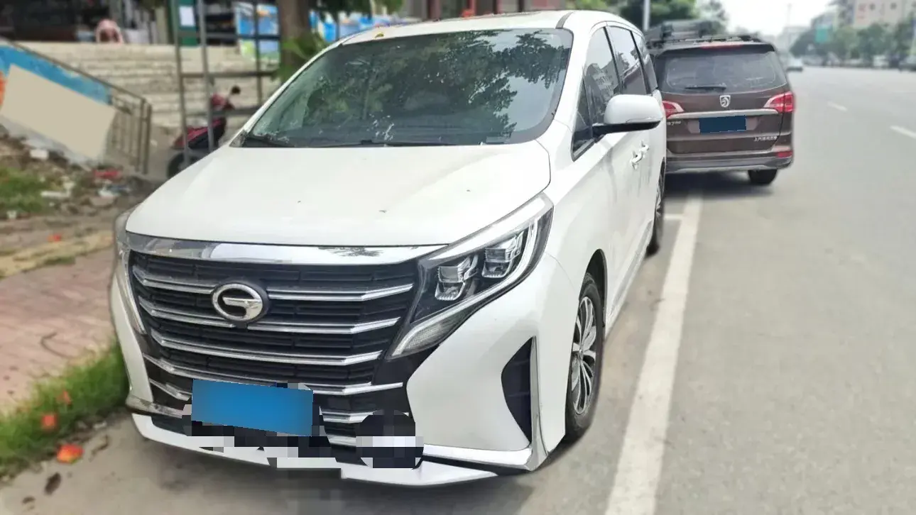 2023 GAC Trumpchi M8 2.0T 252HP L4 8AT