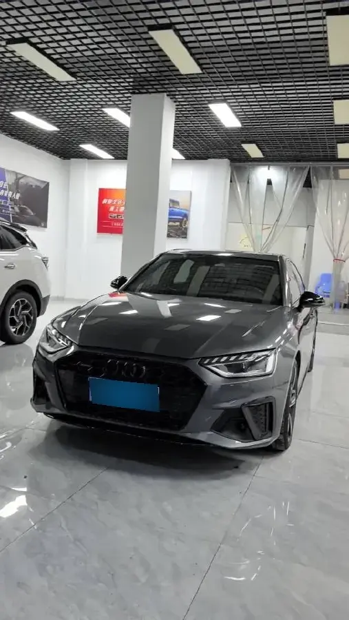 2022 Audi A4L 2.0T 252HP L4 7DCT