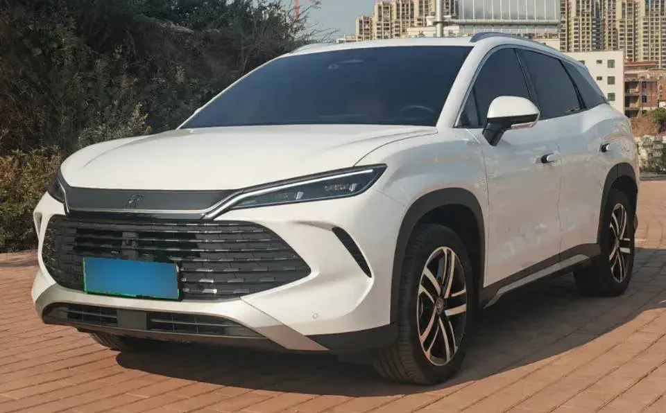 2024 BYD SongL DM-i 1.5L 101HP L4 E-CVT PHEV 18.3KWH