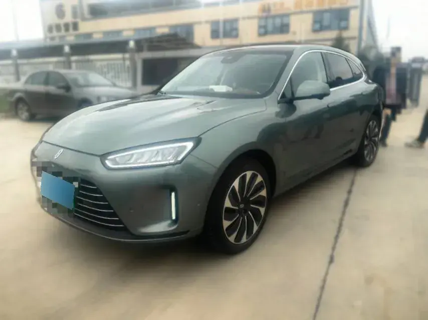 2022 HIMA AITO M5 Range Extended 125HP REEV 40KWH