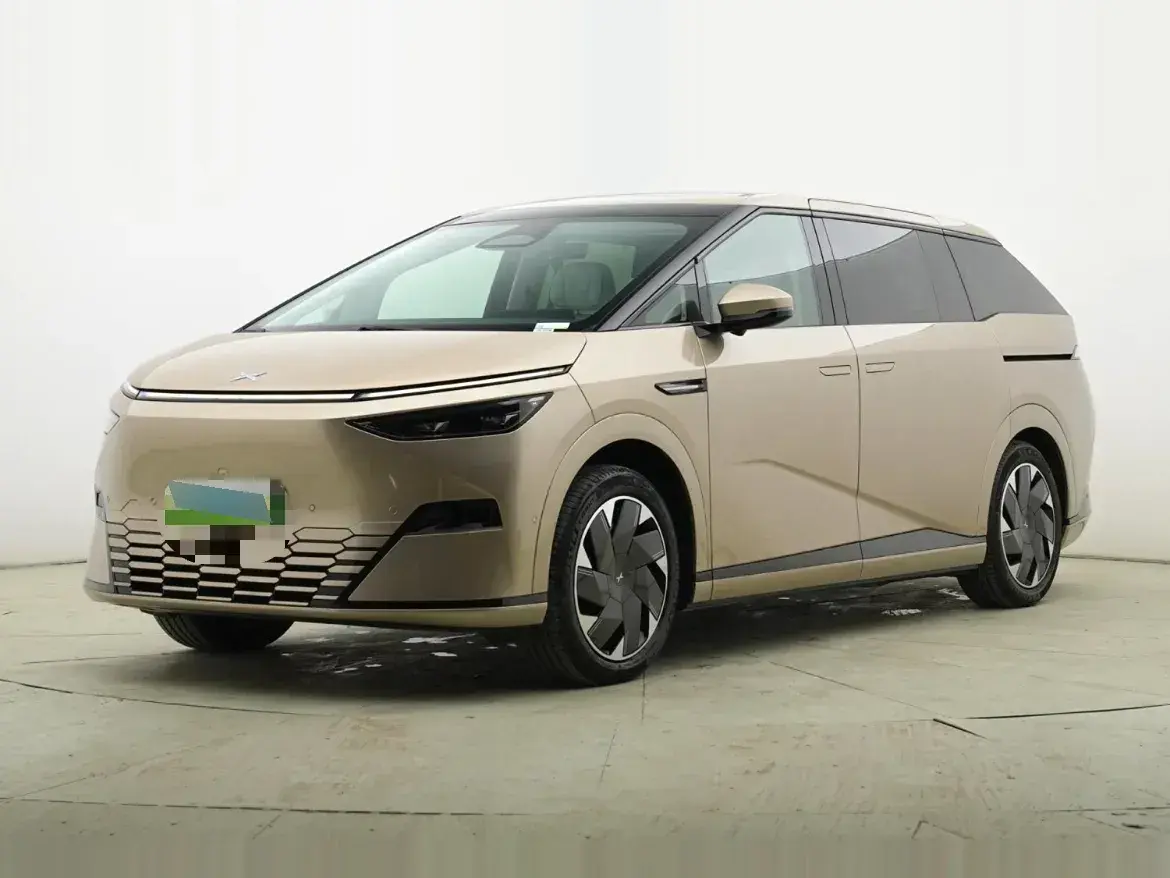 2024 Xpeng X9 BEV 101.5KWH