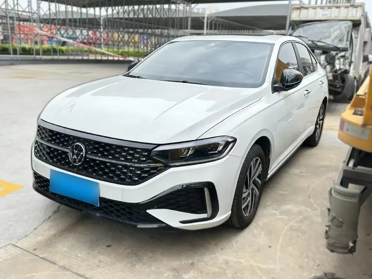 2024 Volkswagen Lavida 1.5T 160HP L4 7DCT