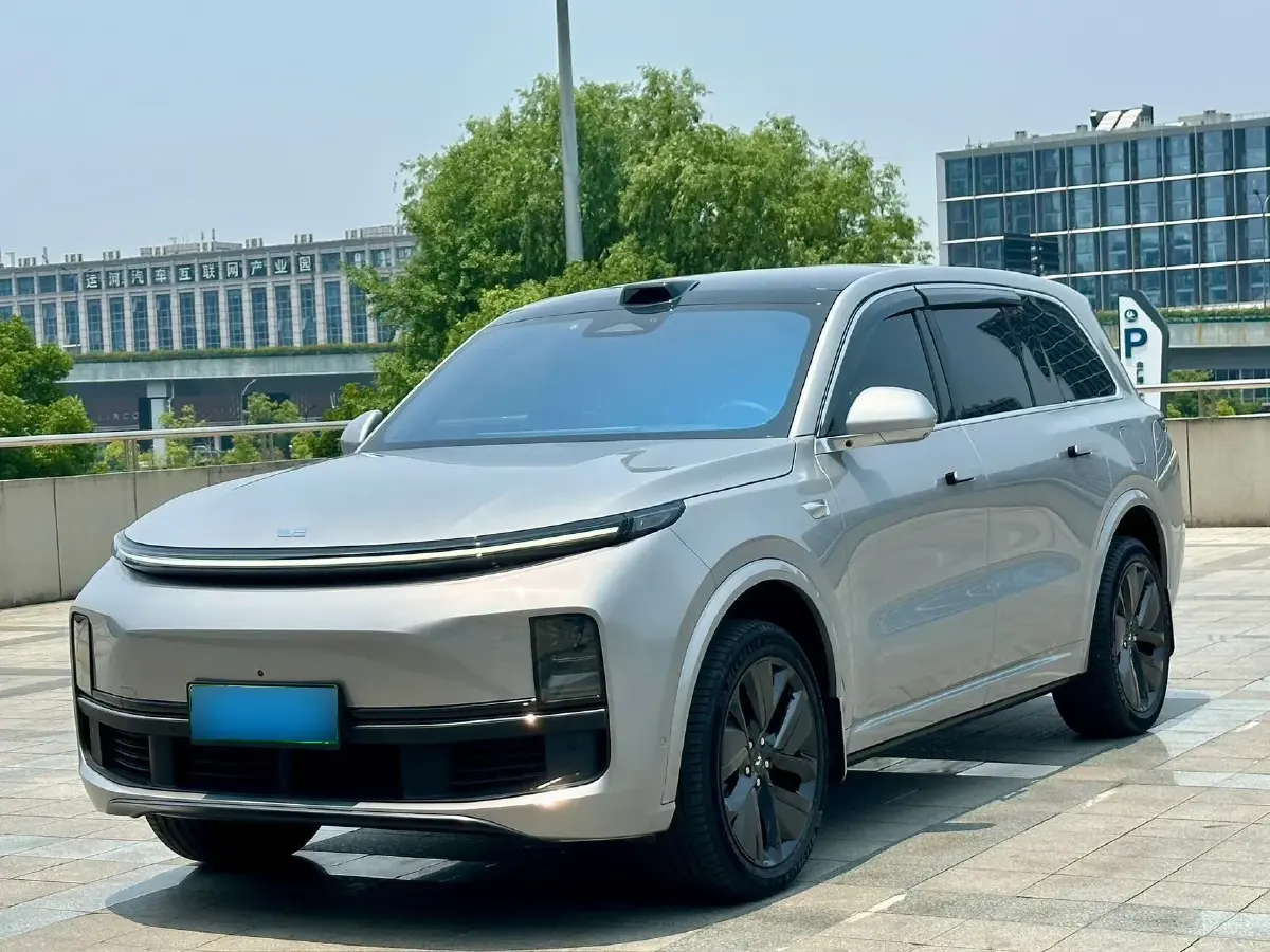 2022 Li L9 Range Extended 154HP REEV 42.6KWH