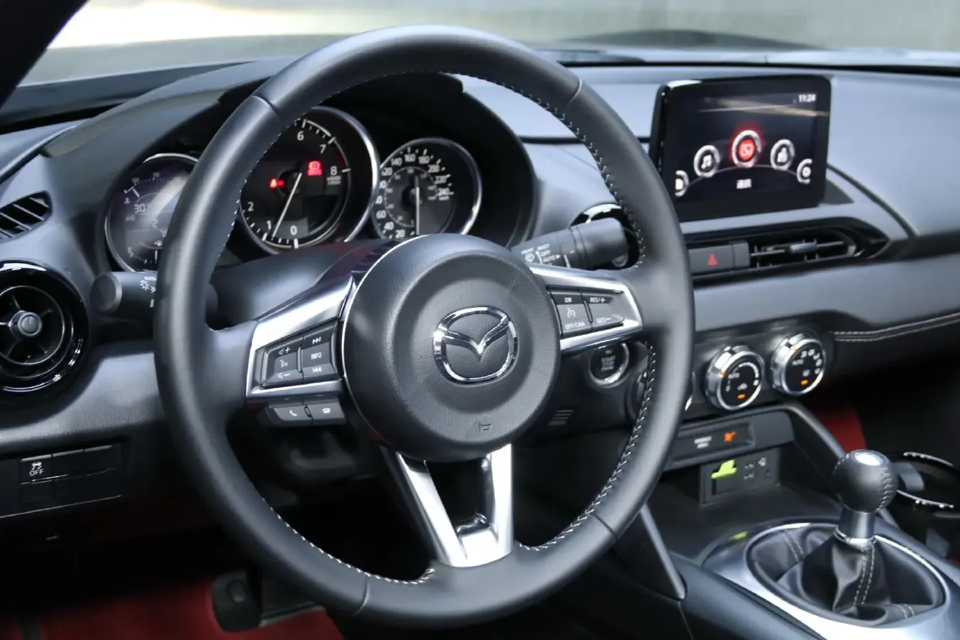 2023 BMW 3.0T 333HP L6 8AT,autocango,china used car exporter,china ev exporter,chinese used car exporter,chinese used ev exporter