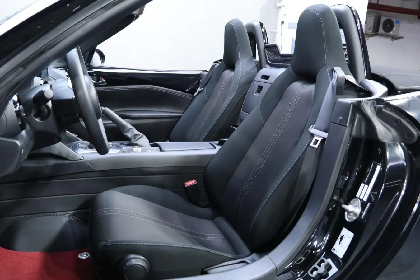 2023 BMW 3.0T 333HP L6 8AT,autocango,china used car exporter,china ev exporter,chinese used car exporter,chinese used ev exporter