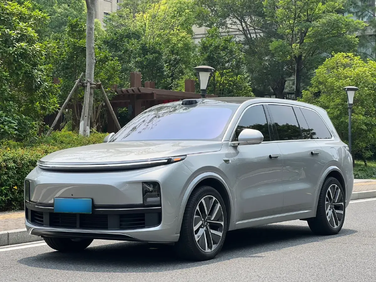 2022 Li L9 Range Extended 154HP REEV 42.6KWH