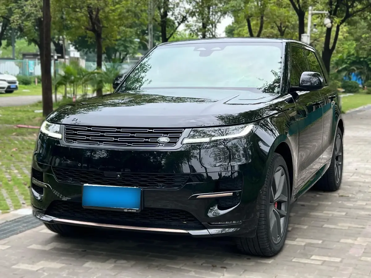 2024 Land Rover Range Rover Sport 3.0T 400HP L6 8AT