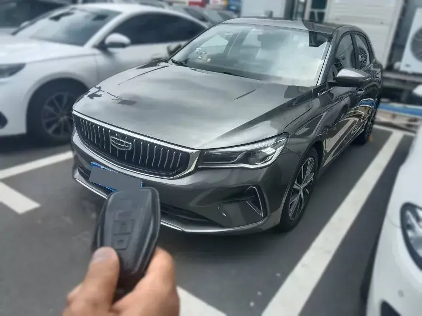 2022 Geely Emgrand L 1.4T 141HP L4 CVT