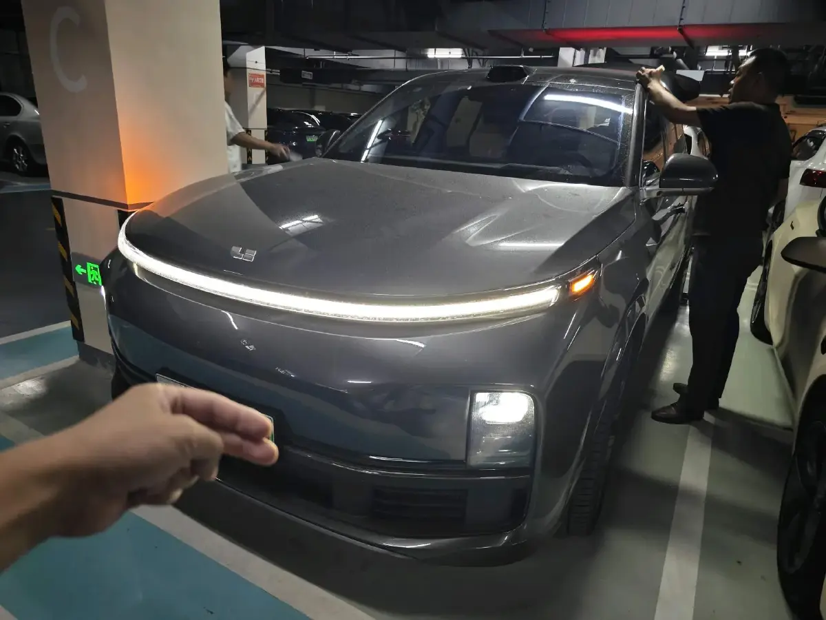 2022 Li L9 Range Extended 154HP REEV 42.6KWH