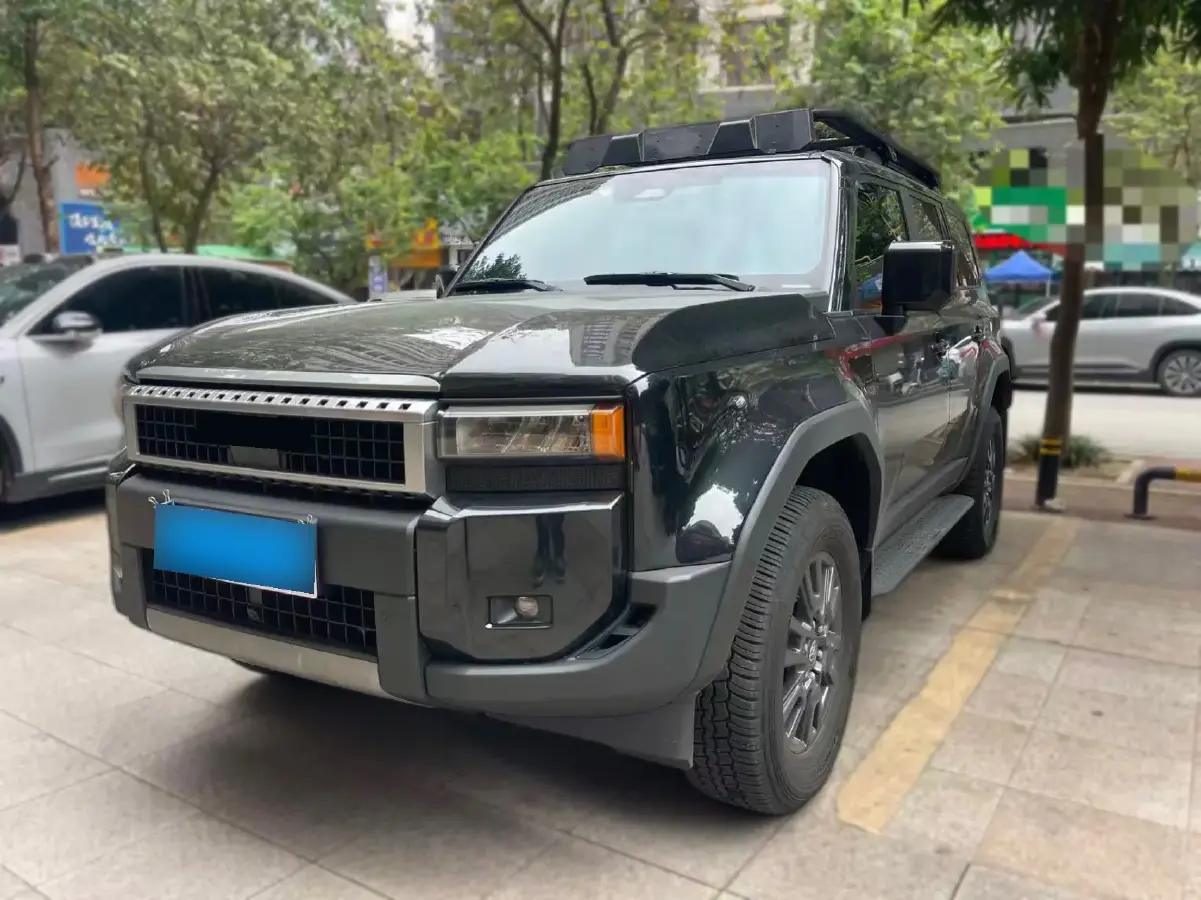 2024 Toyota Land Cruiser Prado 2.4T 282HP L4 8AT Hybrid