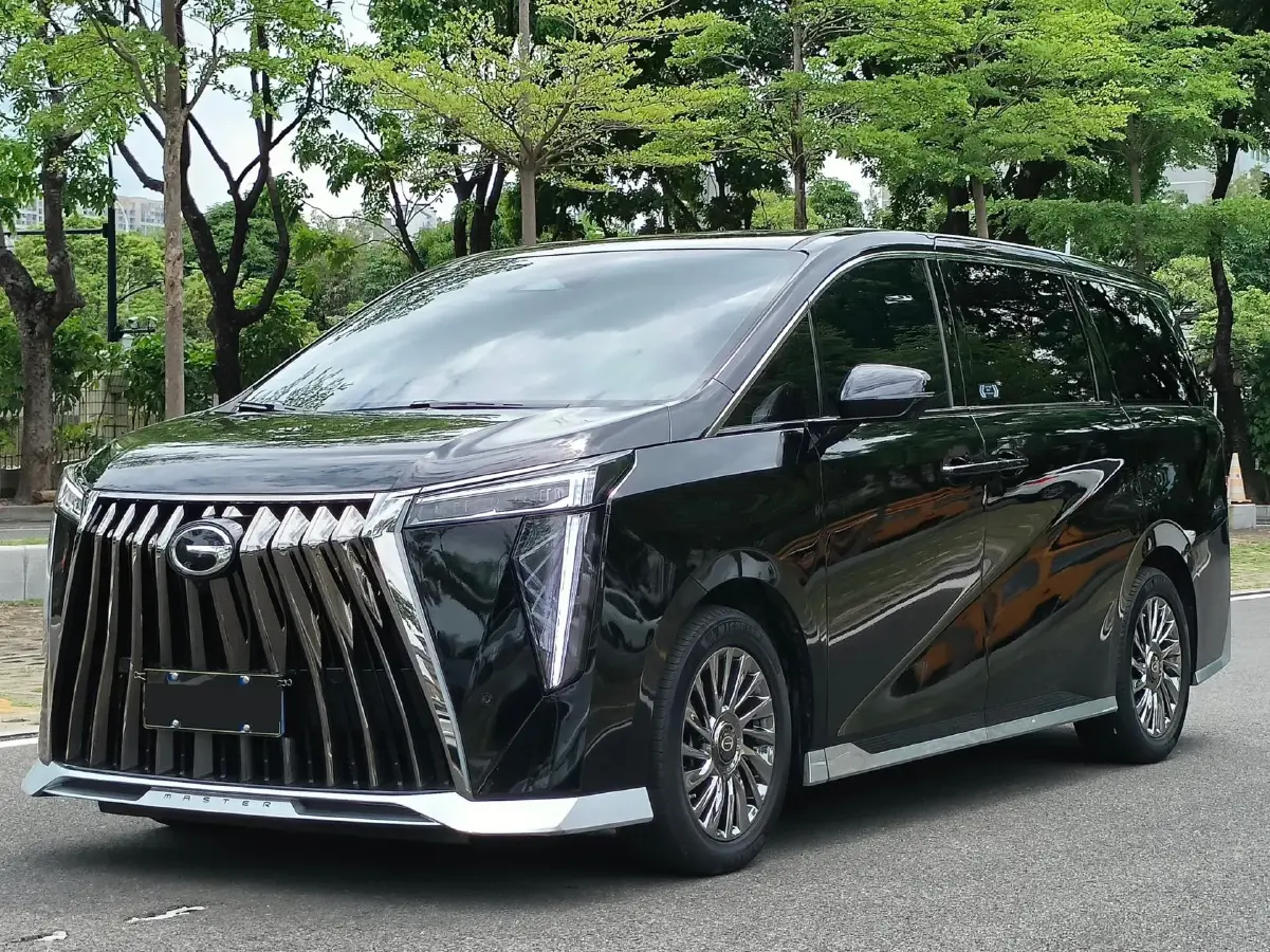 2023 GAC Trumpchi M8 2.0T 252HP L4 8AT