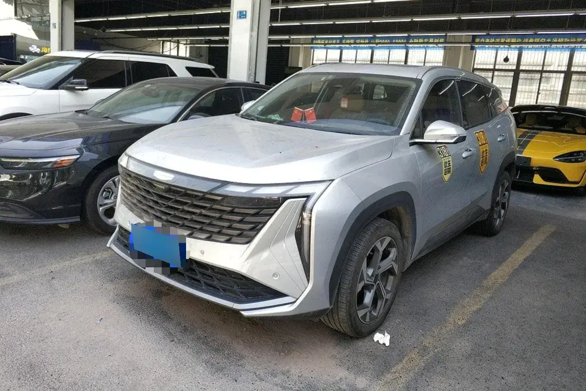 2023 Geely StarRay 1.5T 181HP L4 7DCT