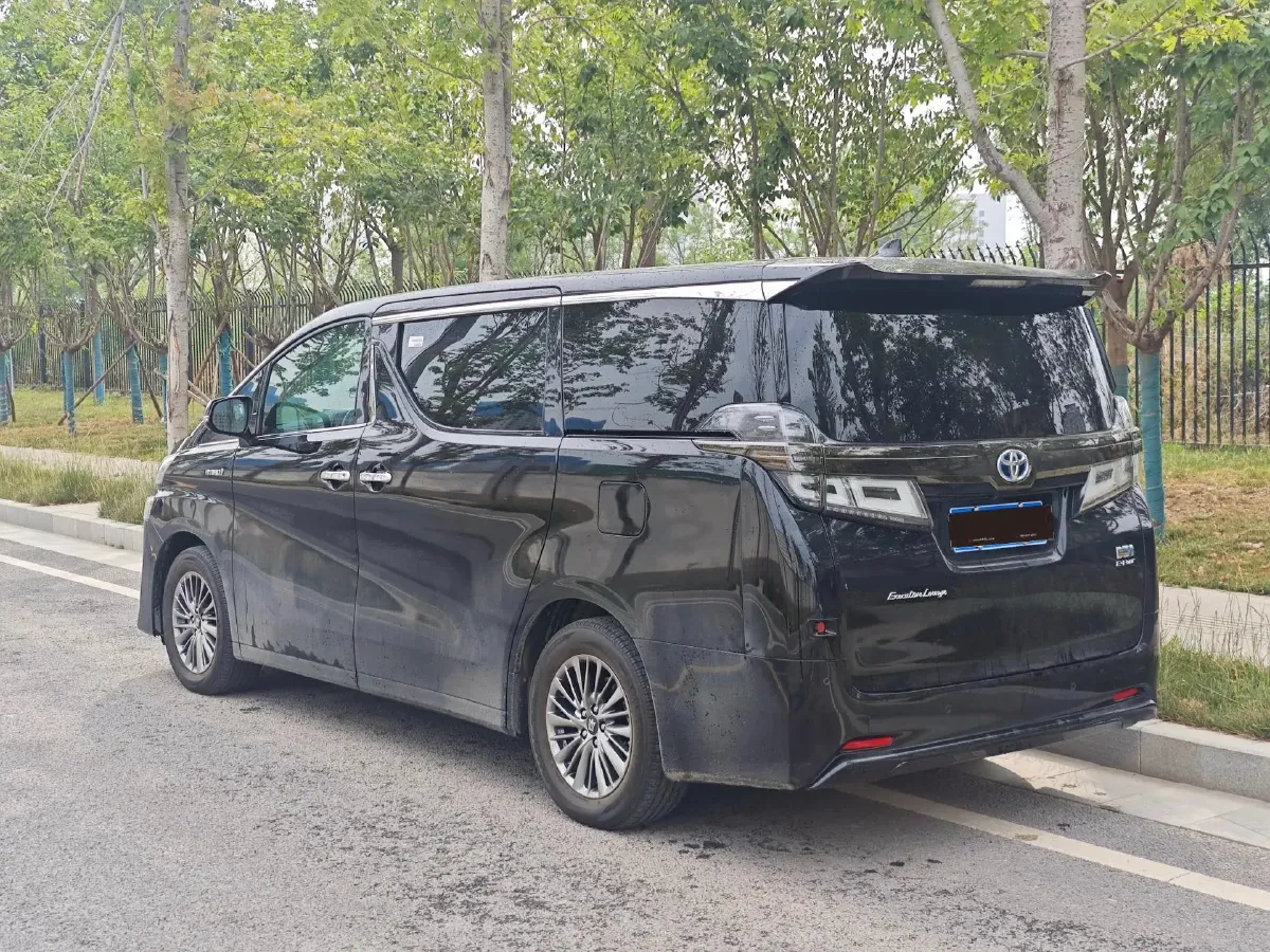 2023 Toyota Vellfire 2.5L 117HP L4 E-CVT Hybrid,autocango,china used car exporter,china ev exporter,chinese used car exporter,chinese used ev exporter