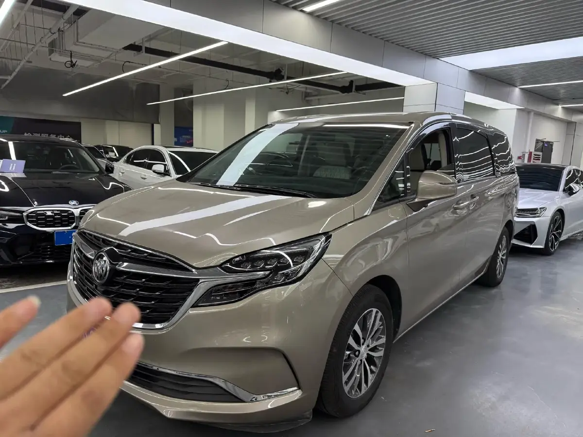 2022 Buick GL8 2.0T 237HP L4 9AT