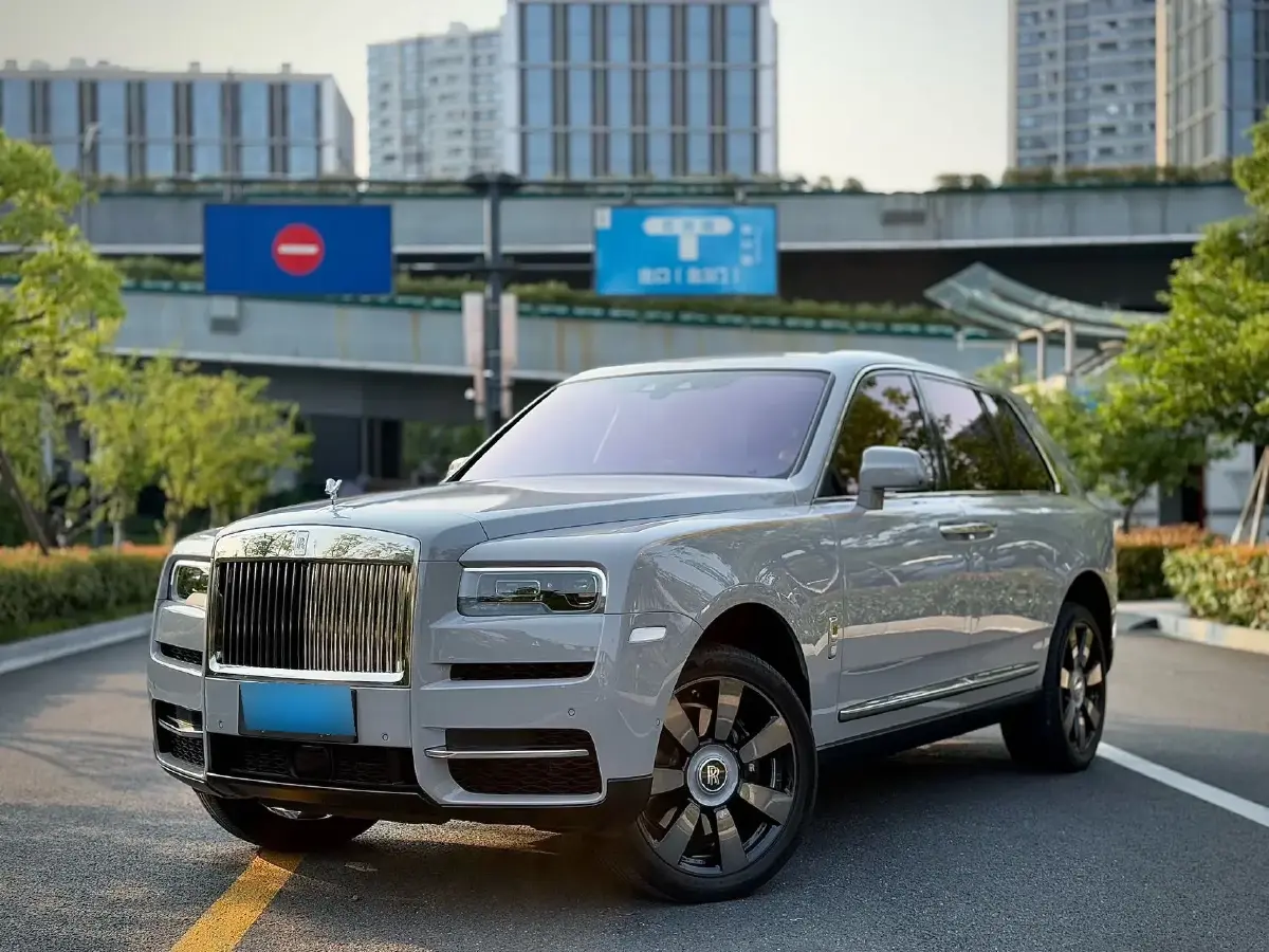 2018 Rolls-Royce Cullinan 6.7T 571HP V12 8AT