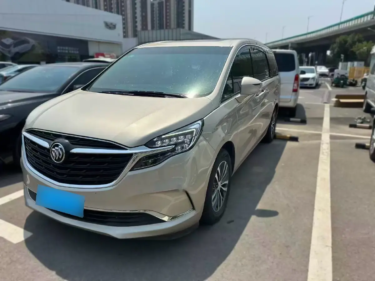 2022 Buick GL8 2.0T 237HP L4 9AT
