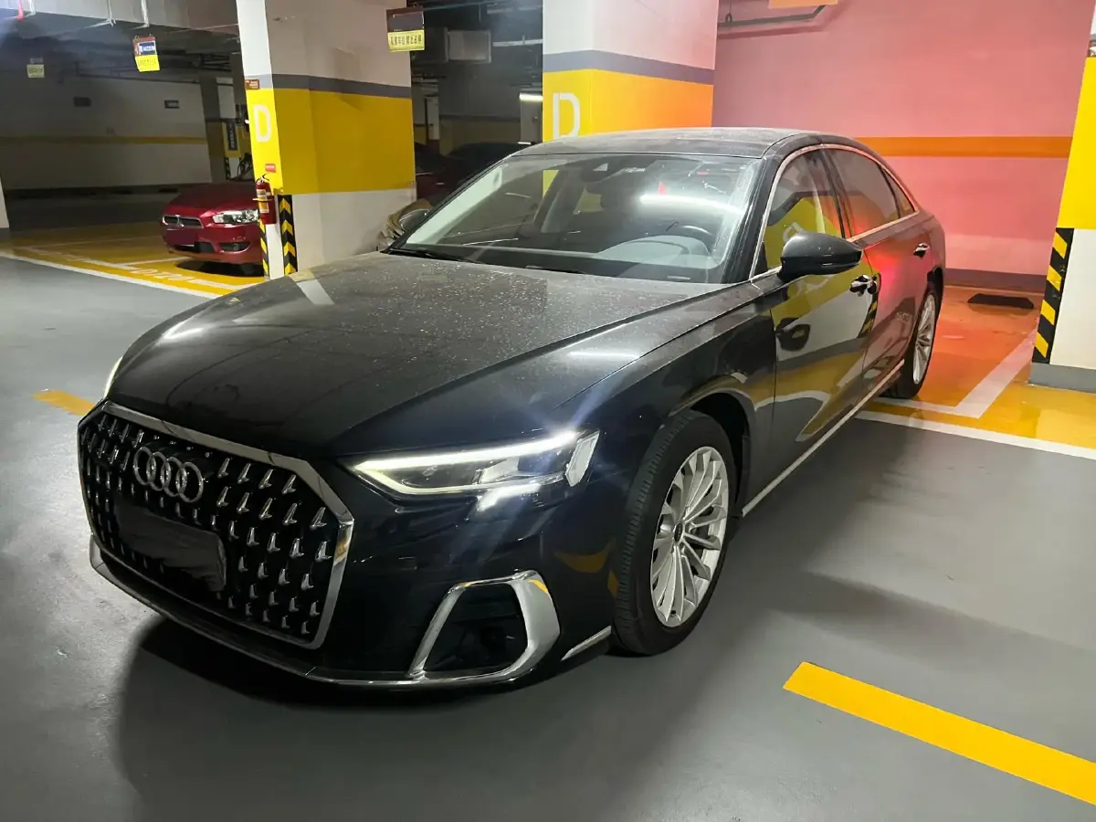 2023 Audi A8 2.0T 265HP L4 8AT