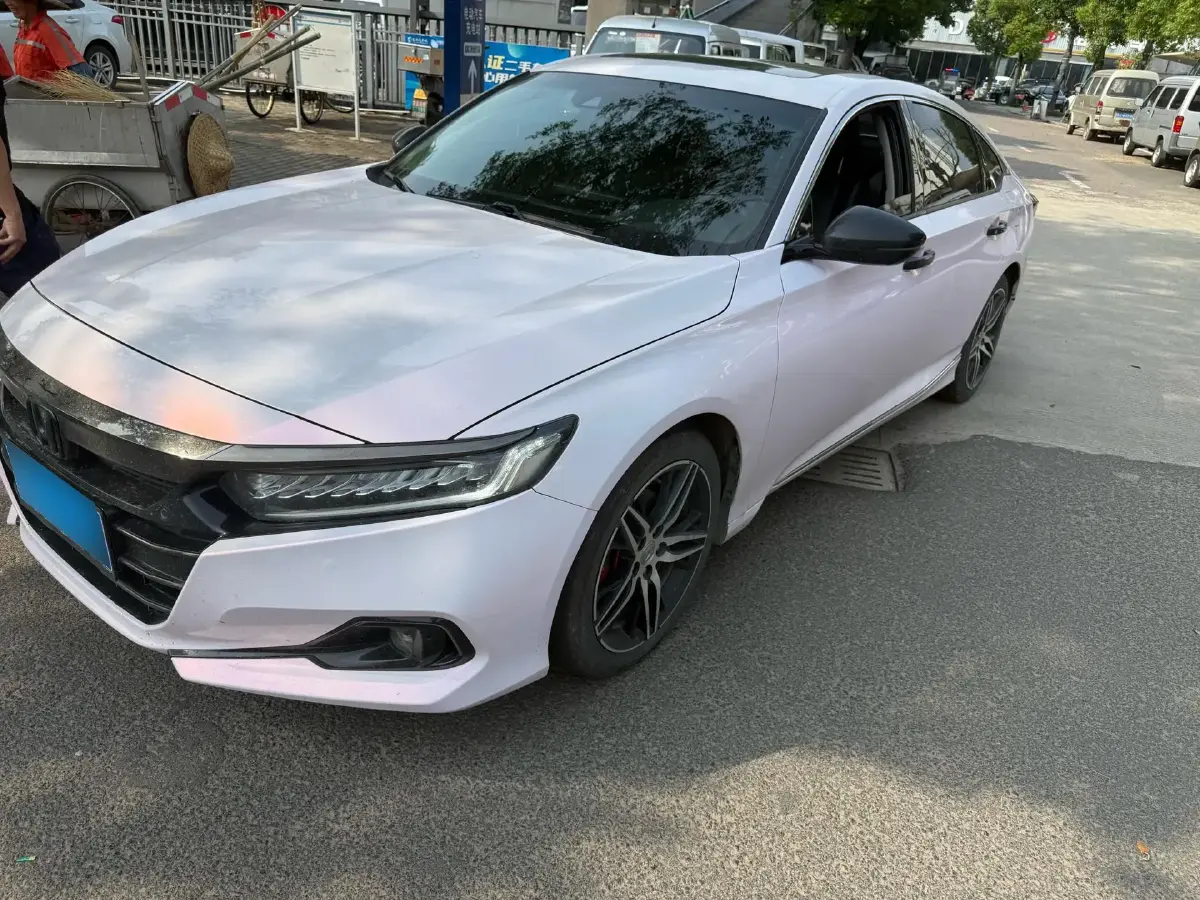 2022 Honda Accord 1.5T 194HP L4 CVT