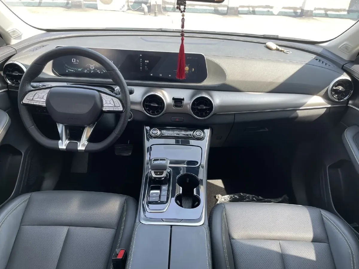 2024 DongFeng Forthing T5 EVO 1.5T 197HP L4 7DCT,autocango,china used car exporter,china ev exporter,chinese used car exporter,chinese used ev exporter