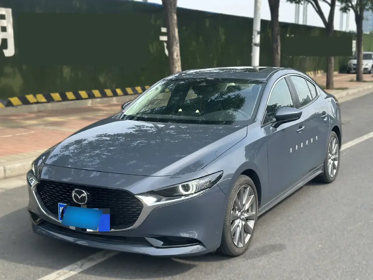 2023 Mazda 3 Axela 2.0L 158HP L4 6AT