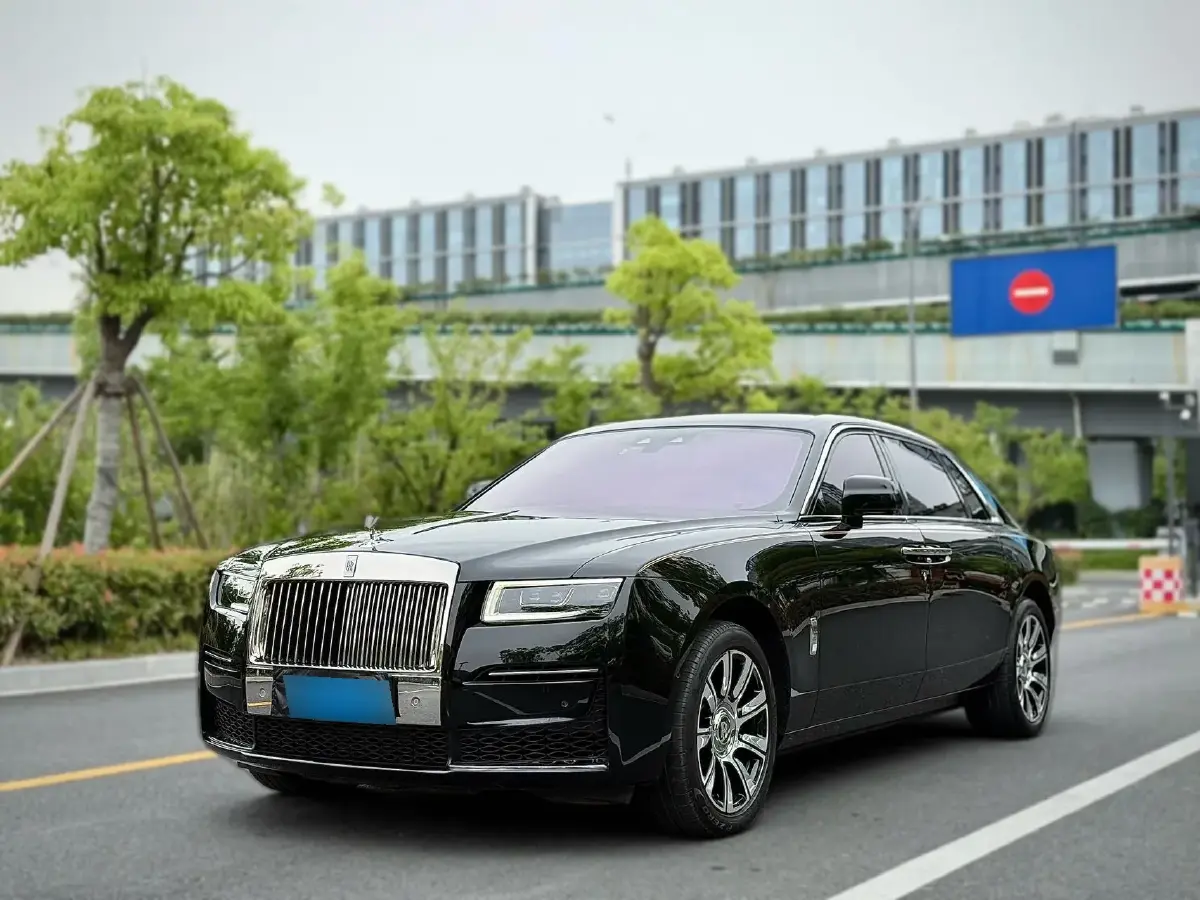 2021 Rolls-Royce Ghost 6.7T 571HP V12 8AT