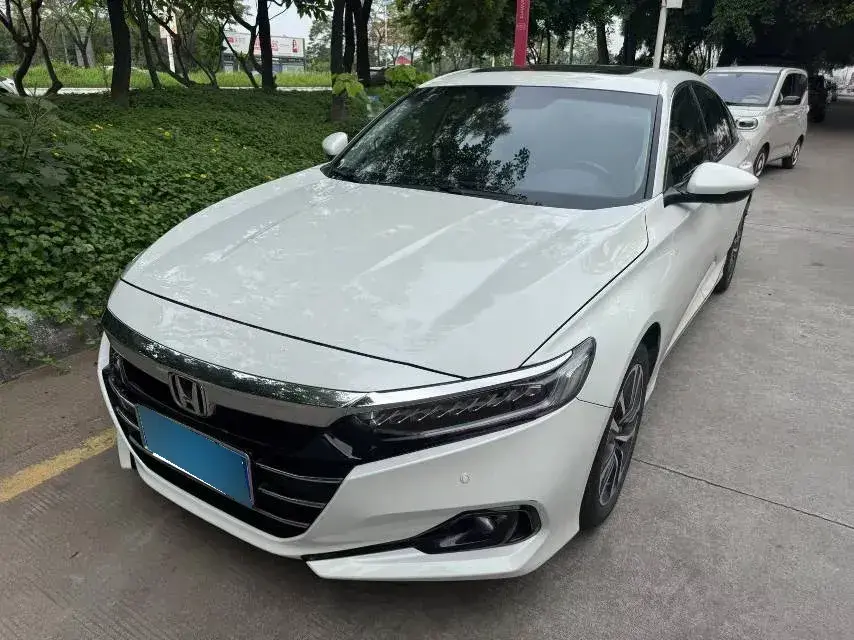 2022 Honda Accord 1.5T 194HP L4 CVT