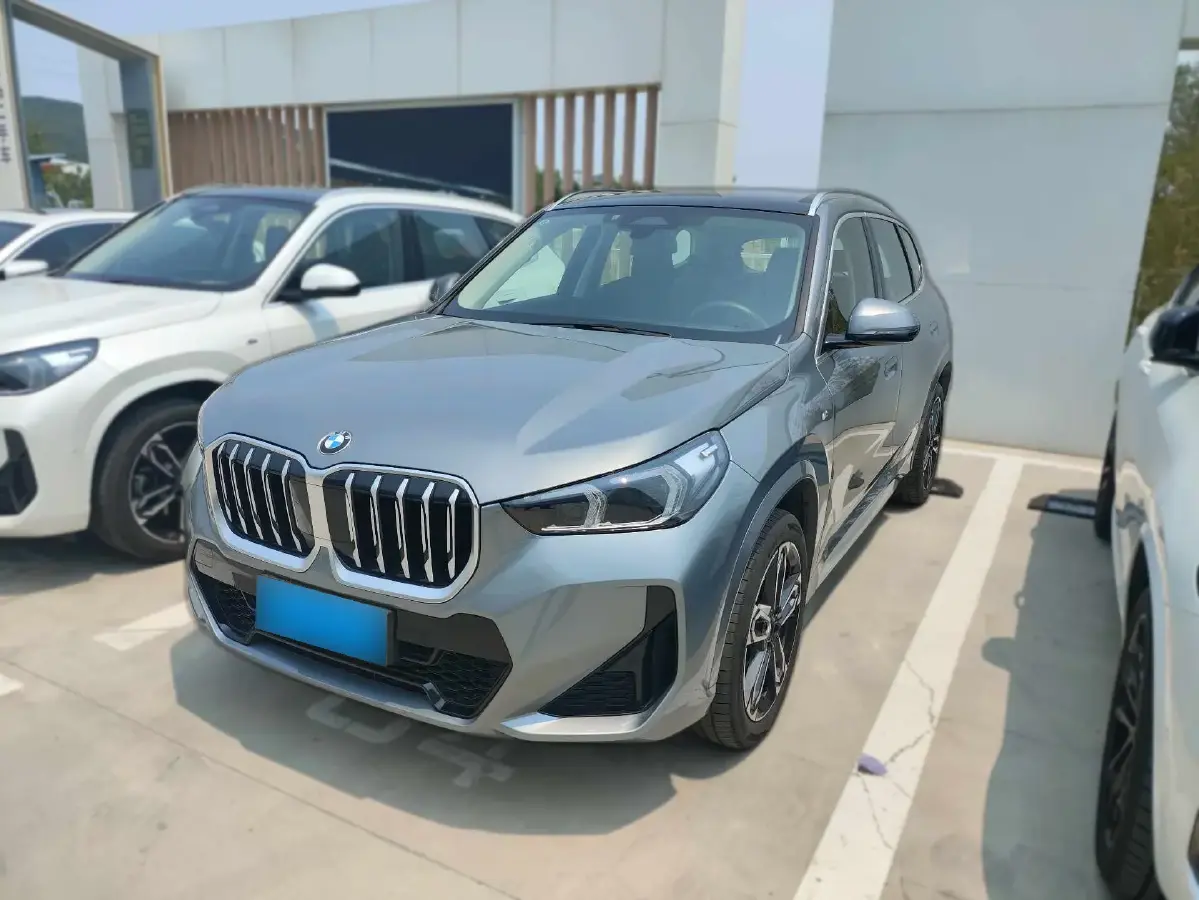 2023 BMW X1 2.0T 204HP L4 7DCT