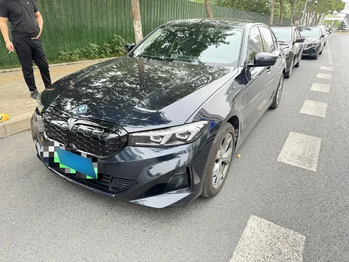 2024 BMW i3 BEV 70KWH
