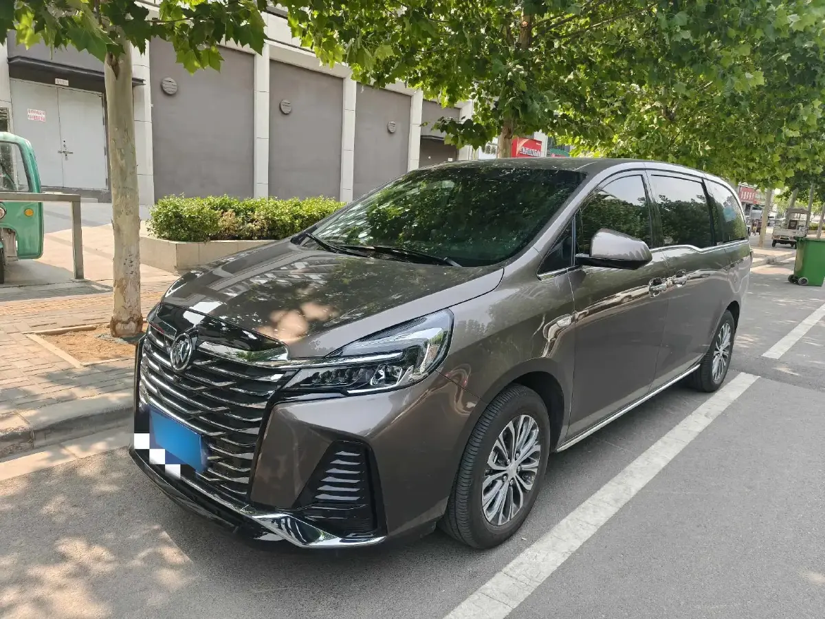 2023 Buick GL8 2.0T 237HP L4 9AT