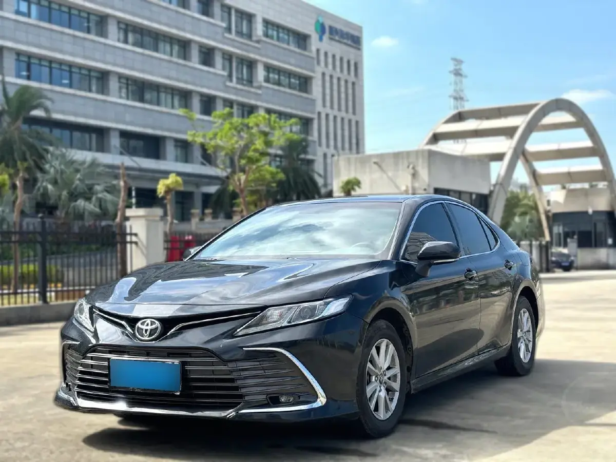 2021 Toyota Camry 2.0L 178HP L4 CVT