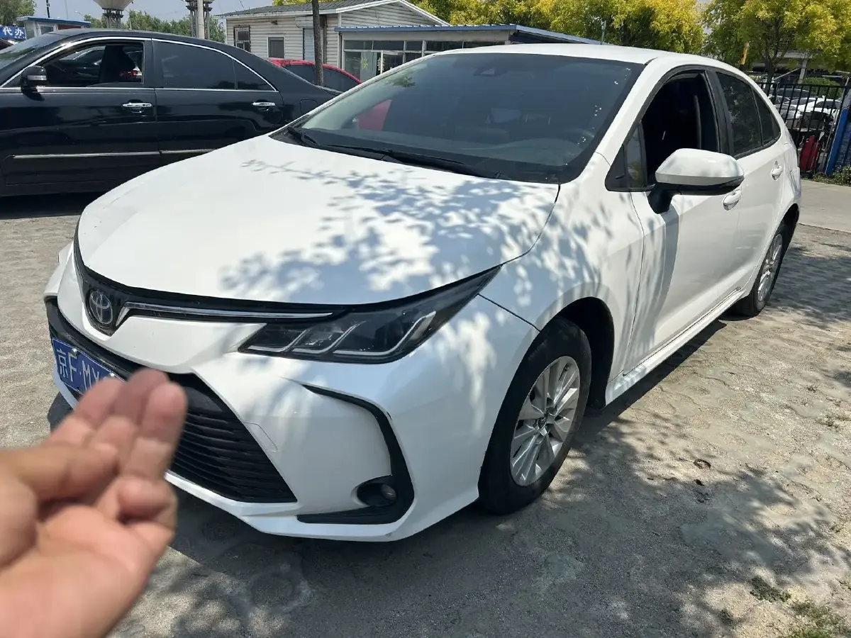 2022 Toyota Corolla 1.8L 98HP L4 E-CVT Hybrid