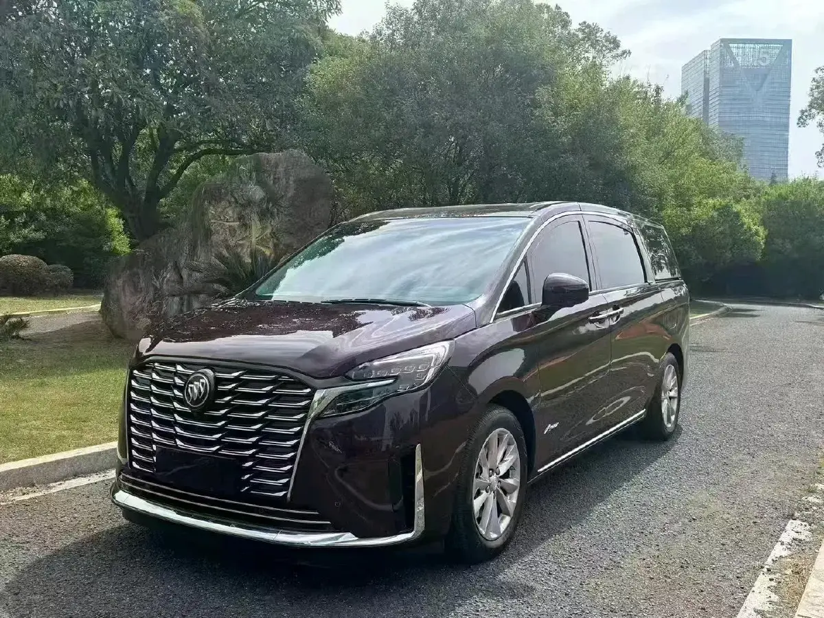 2023 Buick GL8 2.0T 237HP L4 9AT