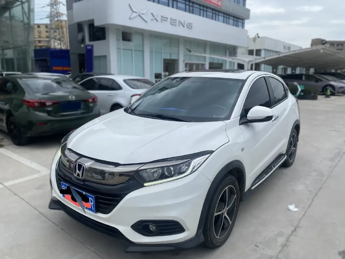 2022 Honda Vezel 1.5L 131HP L4 CVT
