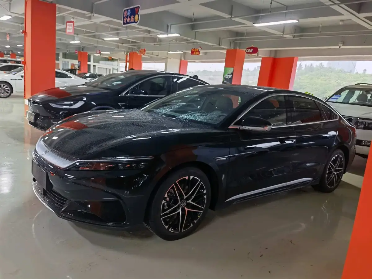 2025 BYD Han BEV 72KWH