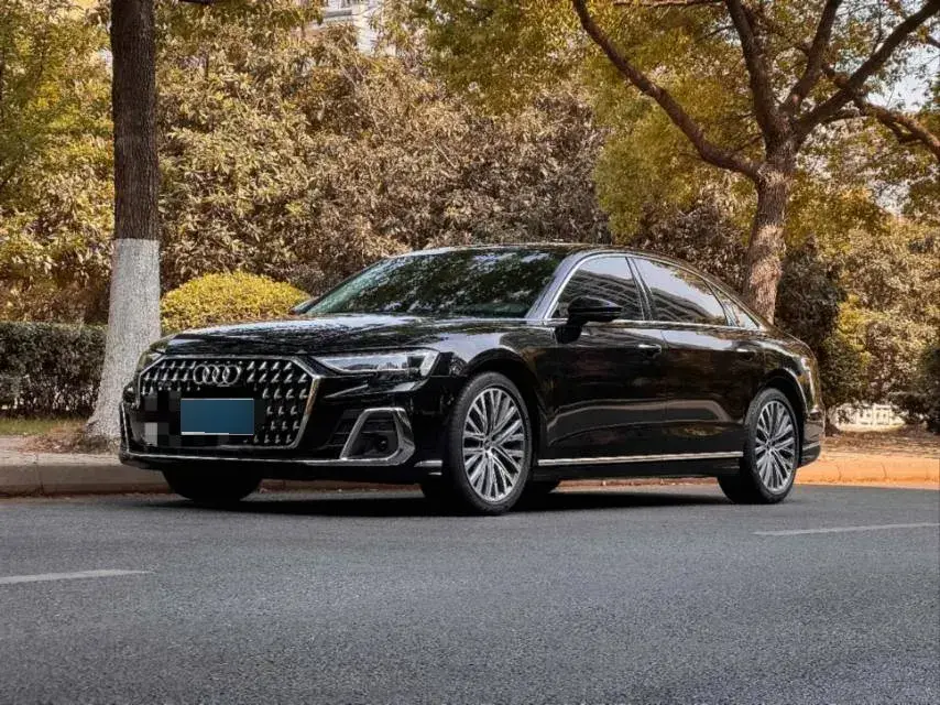 2024 Audi A8 3.0T 286HP V6 8AT