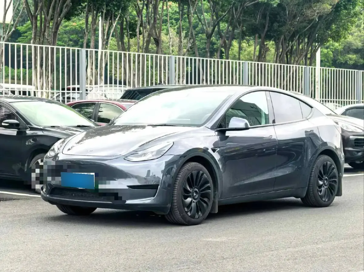 2023 FangChengBao Bao 5 1.5T 194HP L4 E-CVT PHEV 31.8KWH