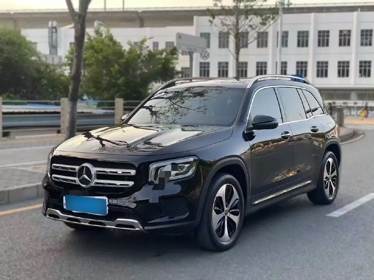 2023 Mercedes-Benz GLB Class 2.0T 190HP L4 8DCT