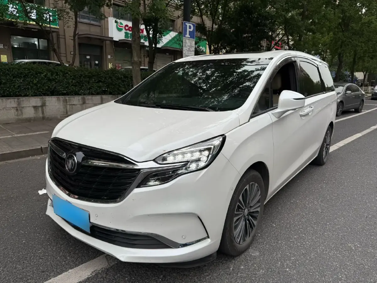 2022 Buick GL8 2.0T 237HP L4 9AT