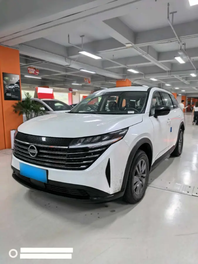 2024 Nissan Pathfinder 2.0T 252HP L4 9AT