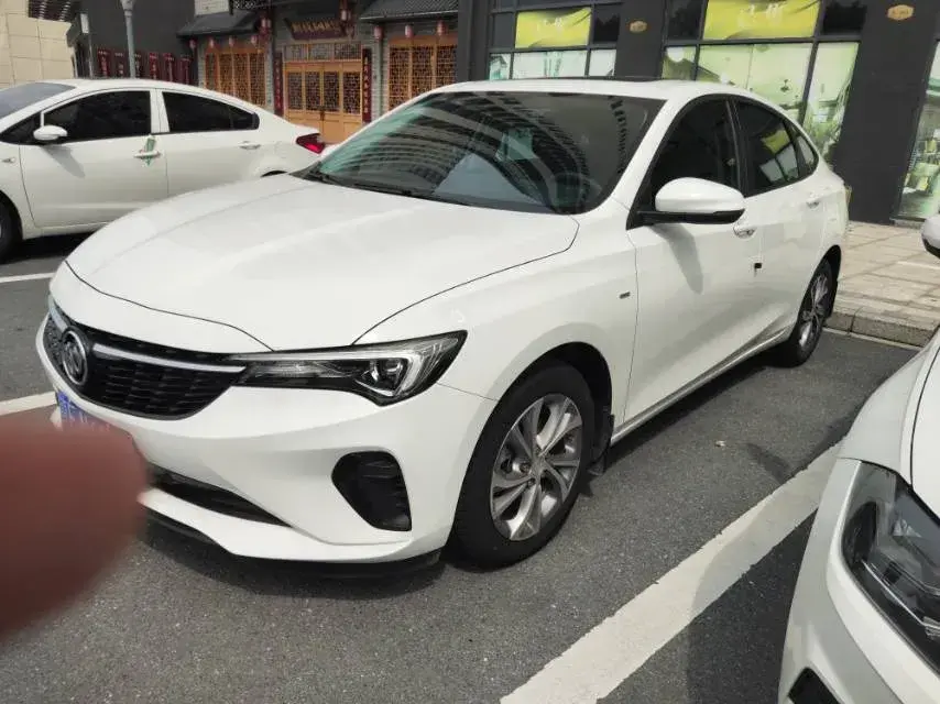 2023 Buick Verano 1.5T 184HP L4 CVT