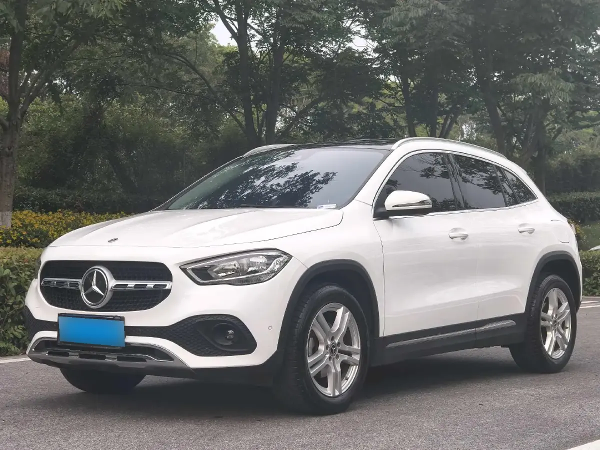 2022 Mercedes-Benz GLA Class 1.3T 136HP L4 7DCT
