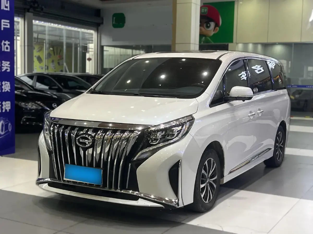 2023 GAC Trumpchi M8 2.0T 252HP L4 8AT