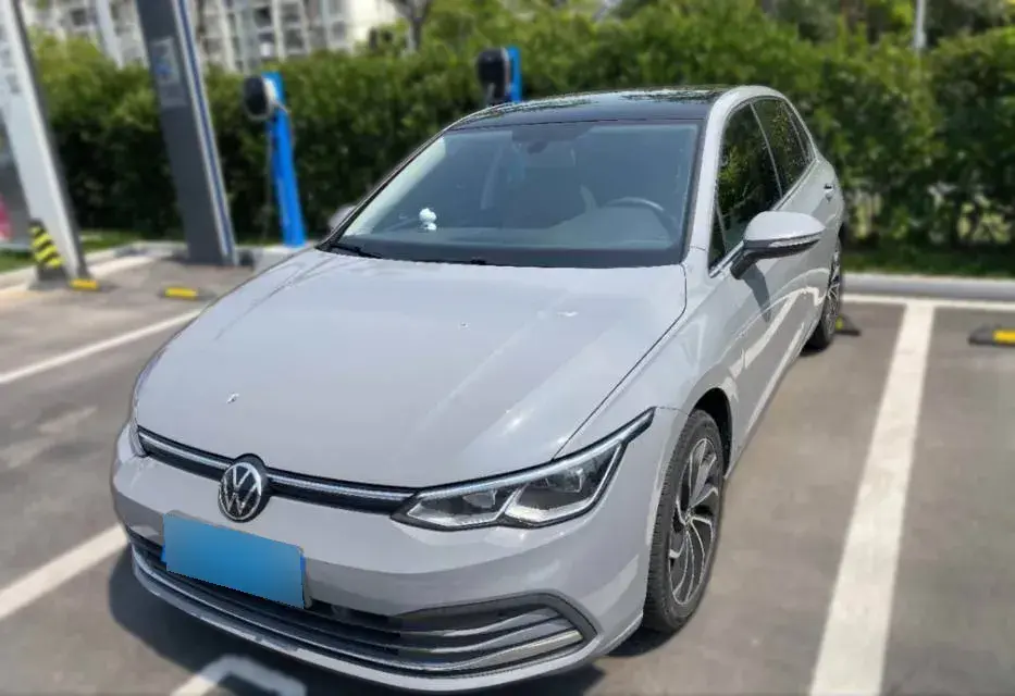 2021 Volkswagen Golf 1.4T 150HP L4 7DCT