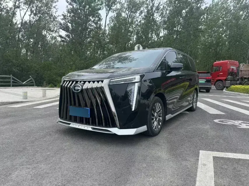 2024 GAC Trumpchi M8 2.0T 190HP L4 E-CVT Hybrid