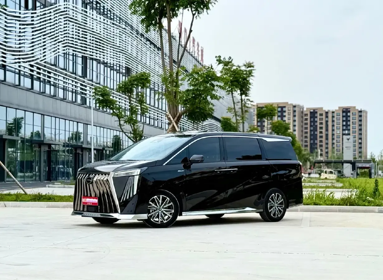 2024 GAC Trumpchi M8 2.0T 252HP L4 8AT