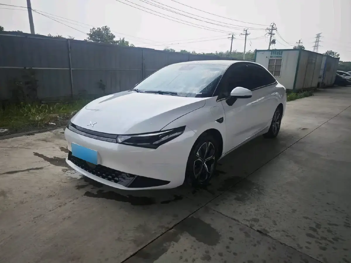 2024 Xpeng P5 BEV 55.4KWH