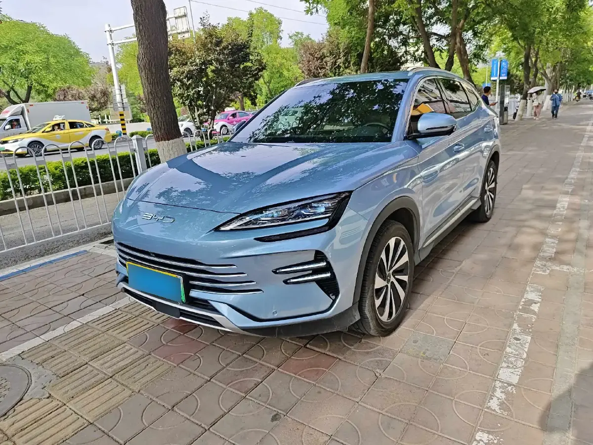 2024 BYD Song Plus 1.5L 110HP L4 E-CVT PHEV 26.6KWH