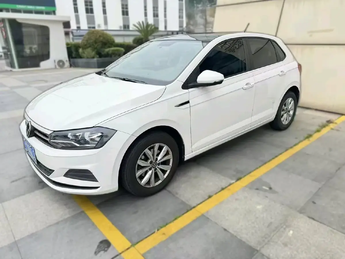 2021 Volkswagen Polo 1.5L 113HP L4 6AT
